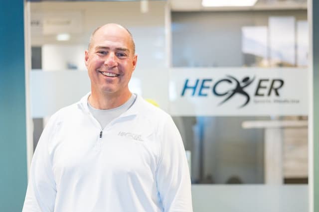 Dr. Tom Hecker